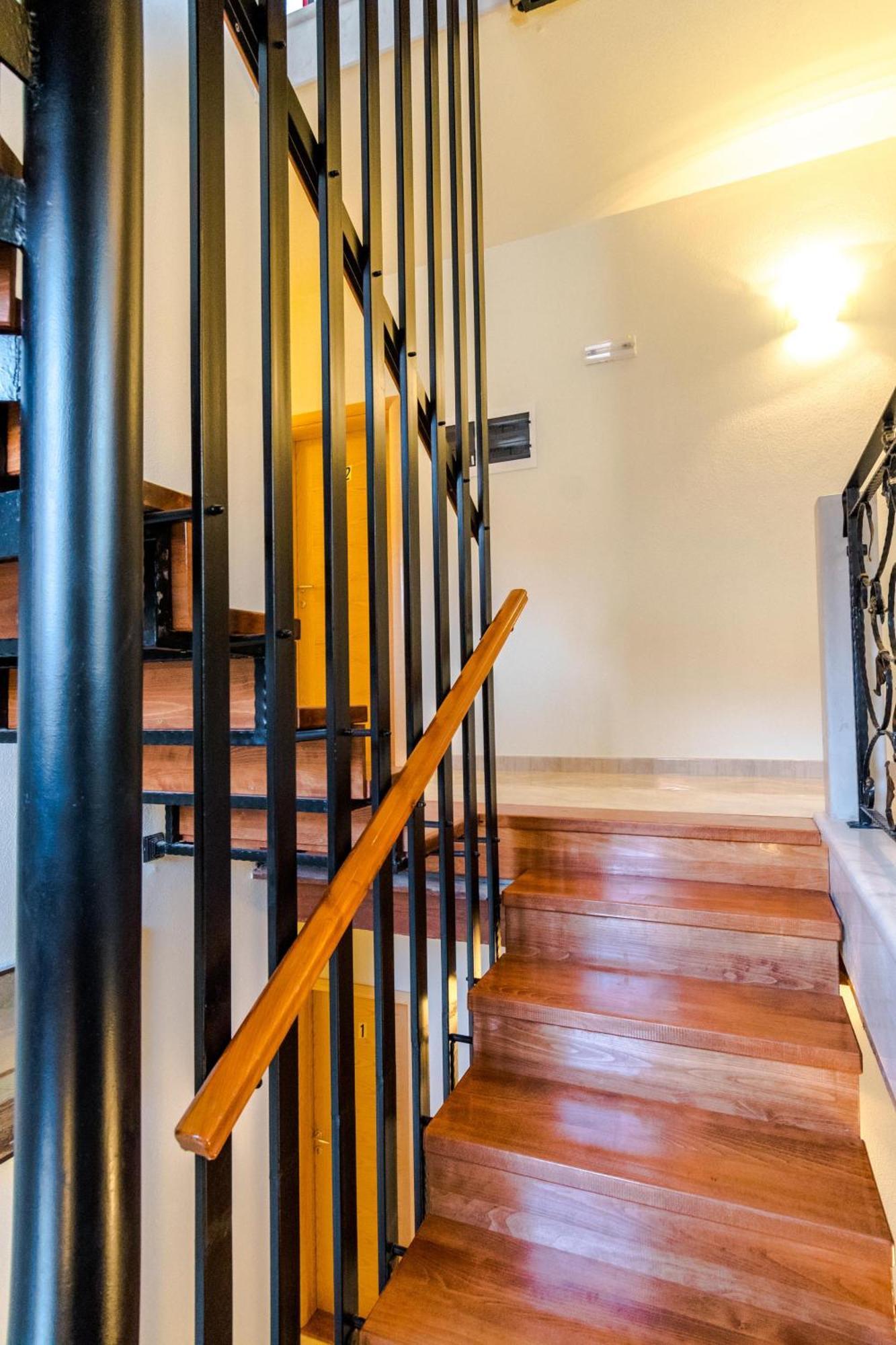 Rooms Miron - Adults Only Sumartin Ngoại thất bức ảnh